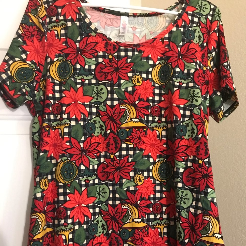 Christmas LularoeClassicT Poinsettes and ornaments